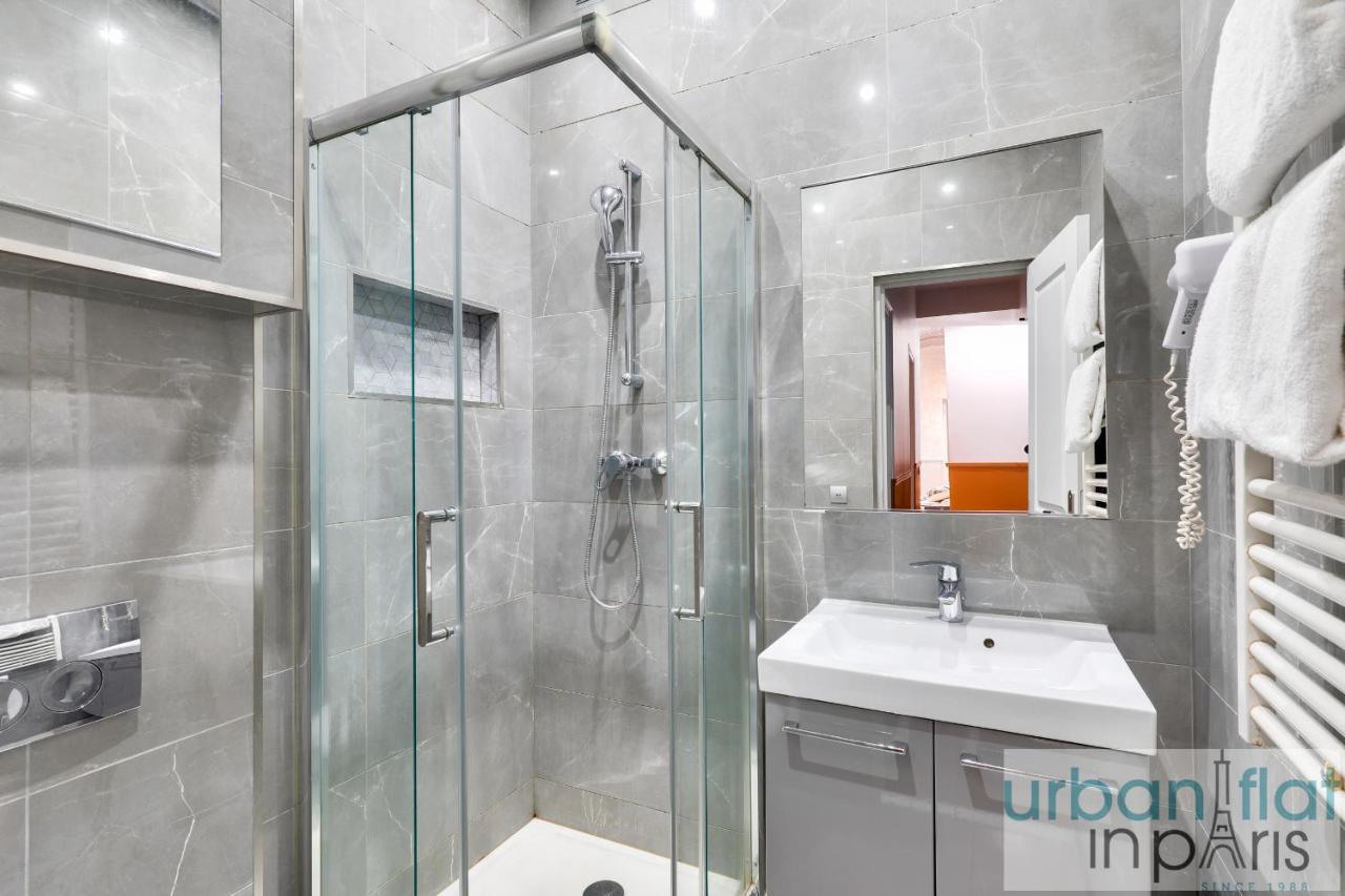 Appartamento Urban Flat 57 - Luxury 4Bdr Parisian Flat In Parigi Esterno foto